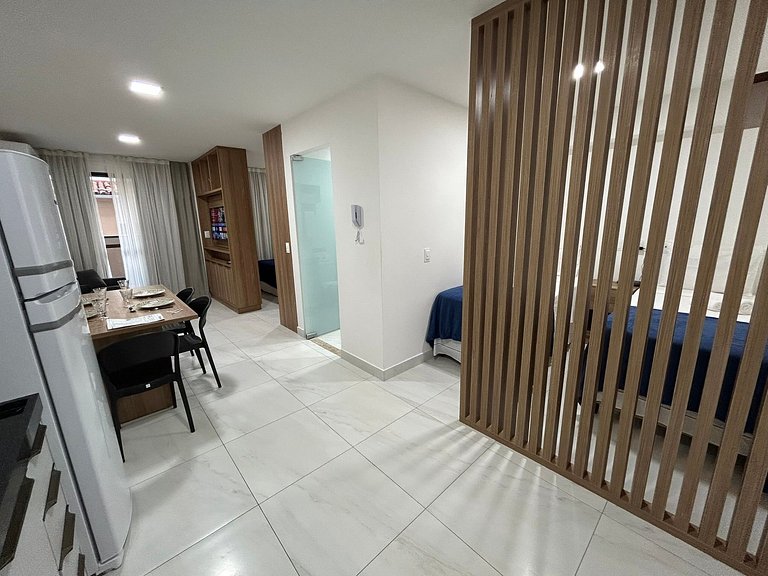 Bela Hospedagem - #105 Compact Tambau, garagem privativa