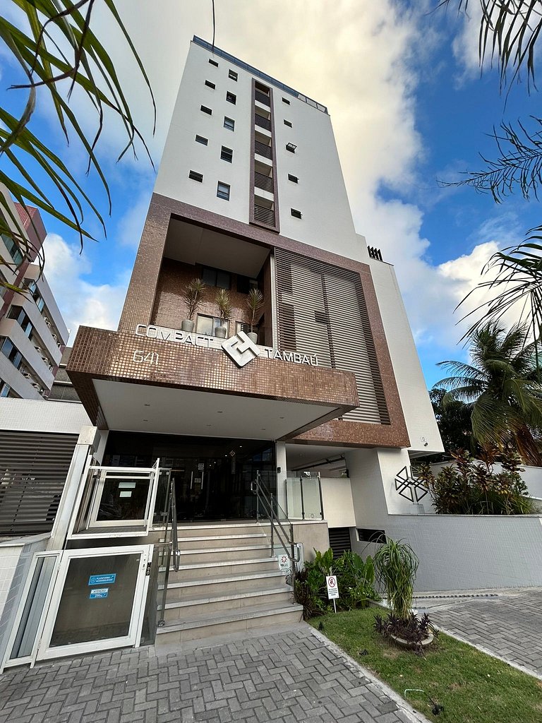 Bela Hospedagem - #105 Compact Tambau, garagem privativa