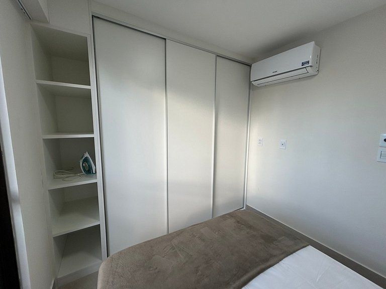 Bela Hospedagem - #504 Ed W Gratitude com varanda e 02 qts c