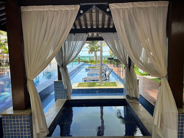 Bela Hospedagem - #302A Luxor Paulo Miranda, Frente Mar Cabo