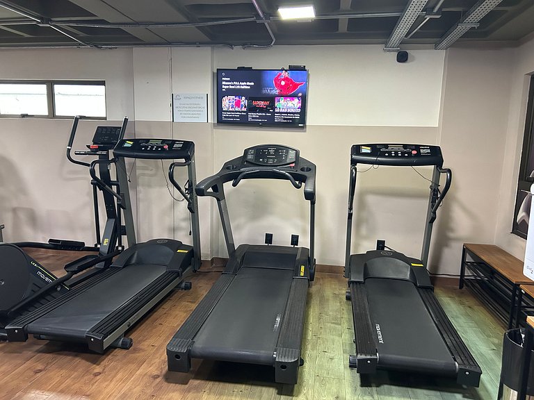 Bela Hospedagem - #302A Luxor Paulo Miranda, Frente Mar Cabo