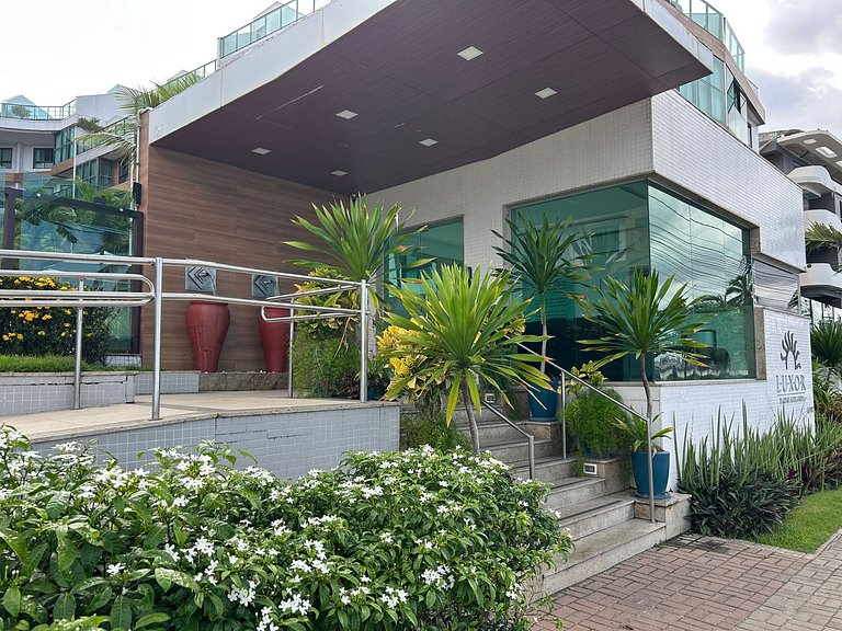 Bela Hospedagem - #302A Luxor Paulo Miranda, Frente Mar Cabo